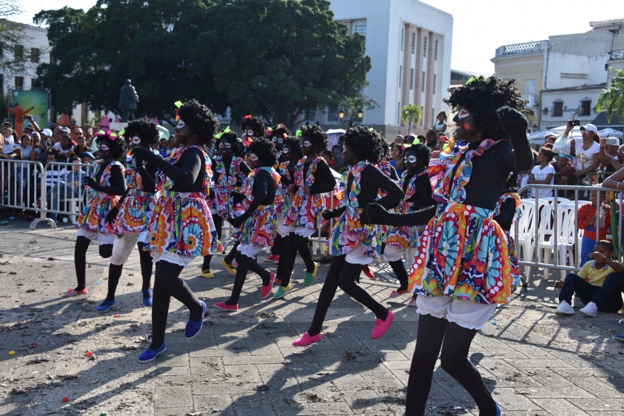 104 vistosas y coloridas comparsas participaron en Muestra Nacional de Carnaval Infantil 2018