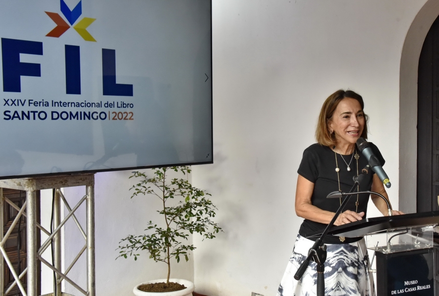 Soledad Álvarez cierra ciclo de conferencias magistrales en Feria el Libro