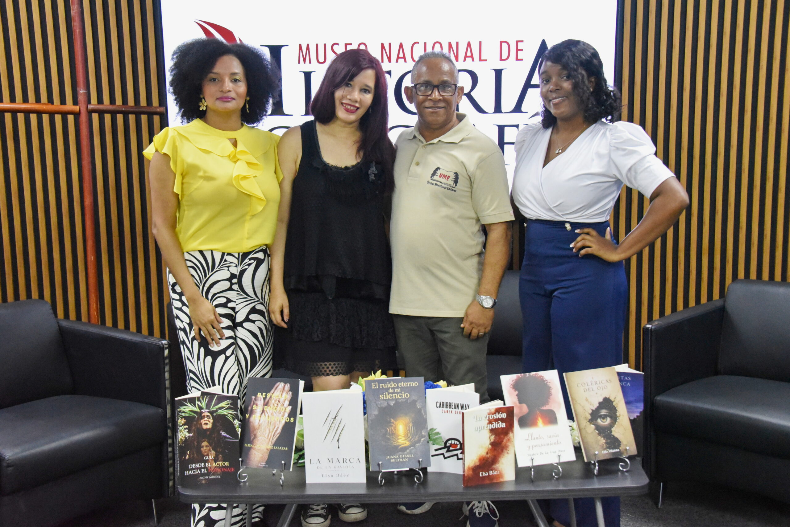 Elsa Báez presenta ‘La erosión aprendida’ en la FILSD 2026