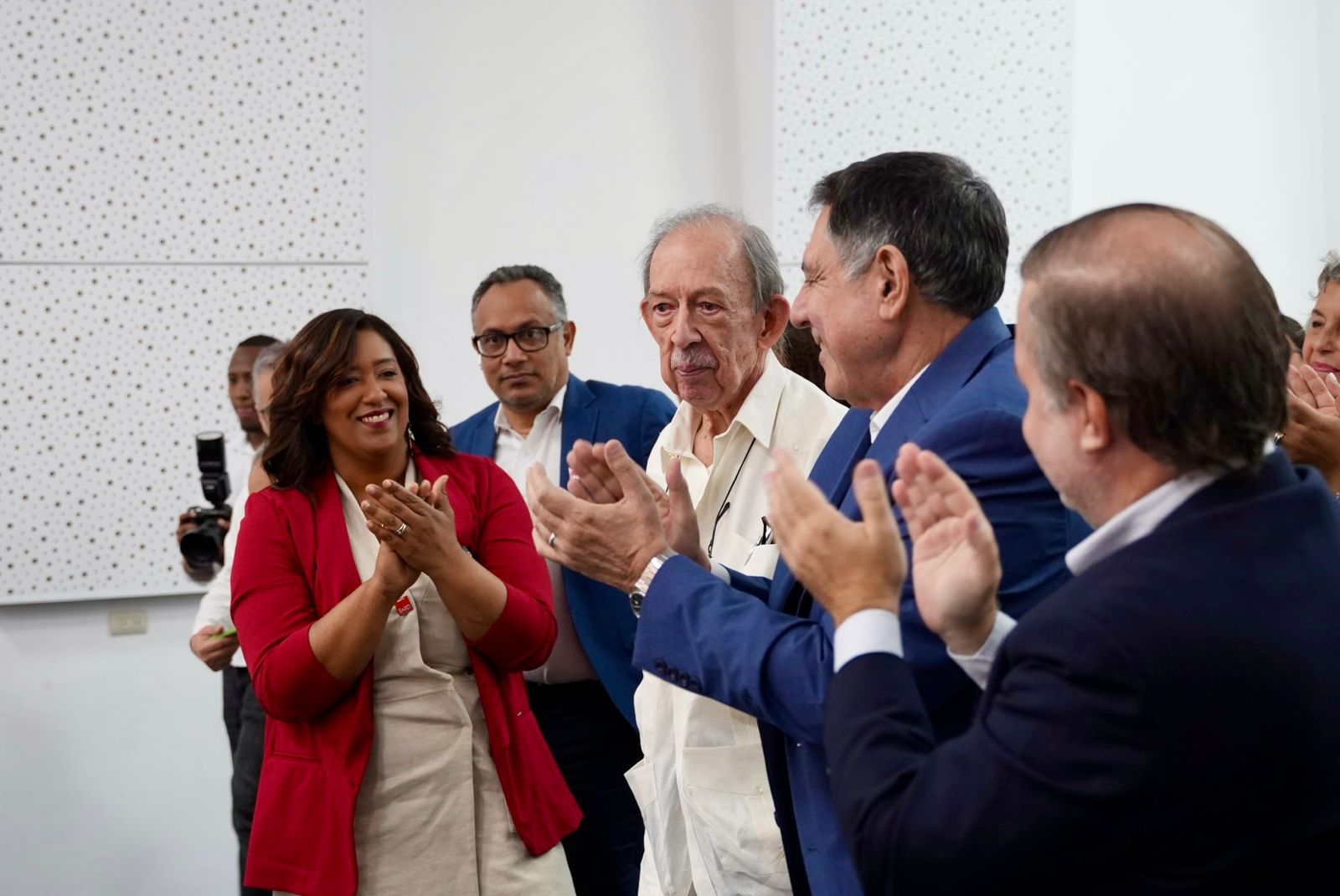 Ministerio de Cultura y SARD anuncian celebración XIII Bienal Internacional de Arquitectura y Urbanismo