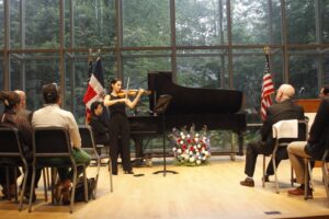 Roberto Ángel Salcedo encabeza encuentro con las autoridades del Cleveland Institute of Music