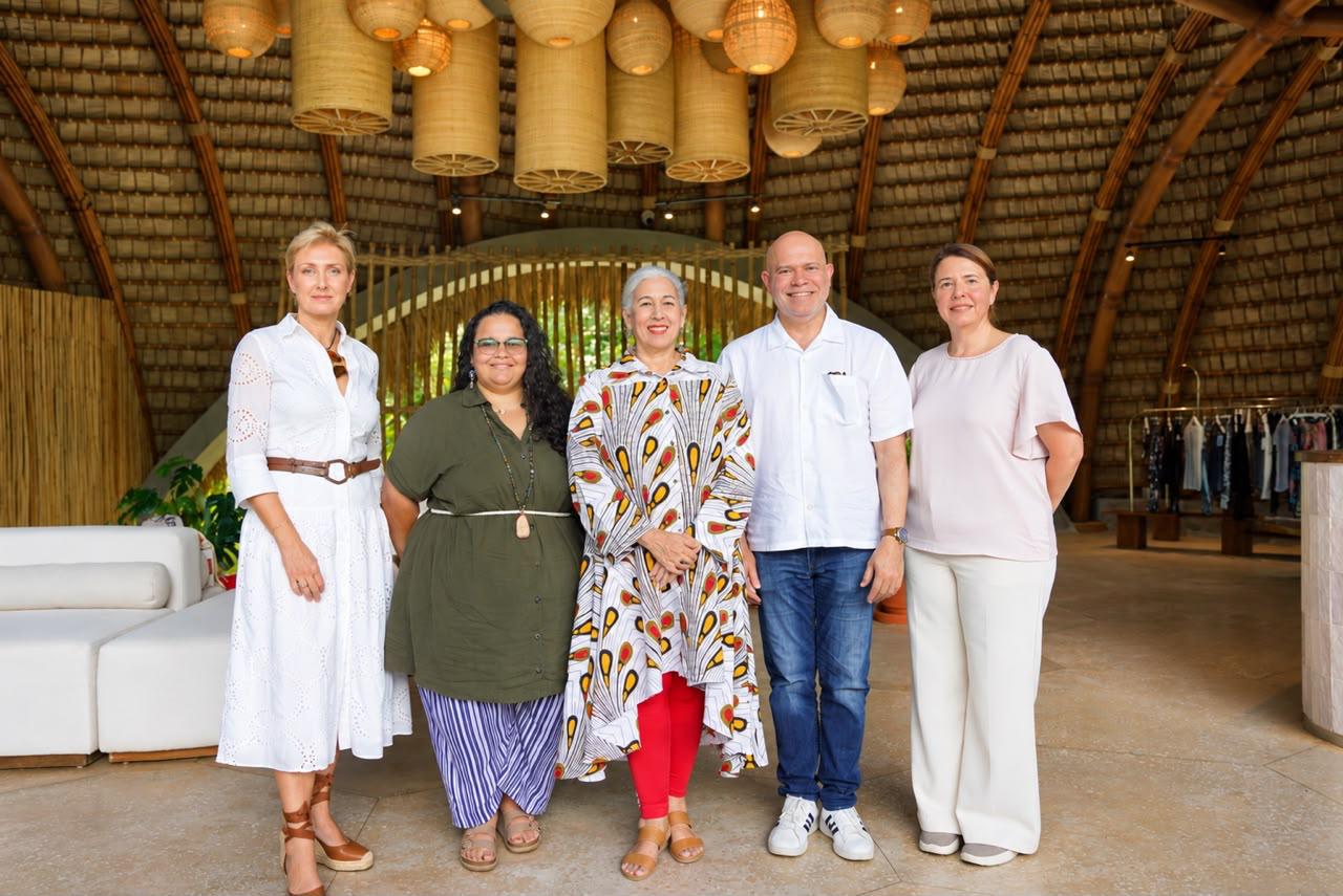 Piñero y el Ministerio de Cultura inauguran la primera edición del programa de residencia artística ‘Atelier Yubarta’ en Cayo Levantado Resort