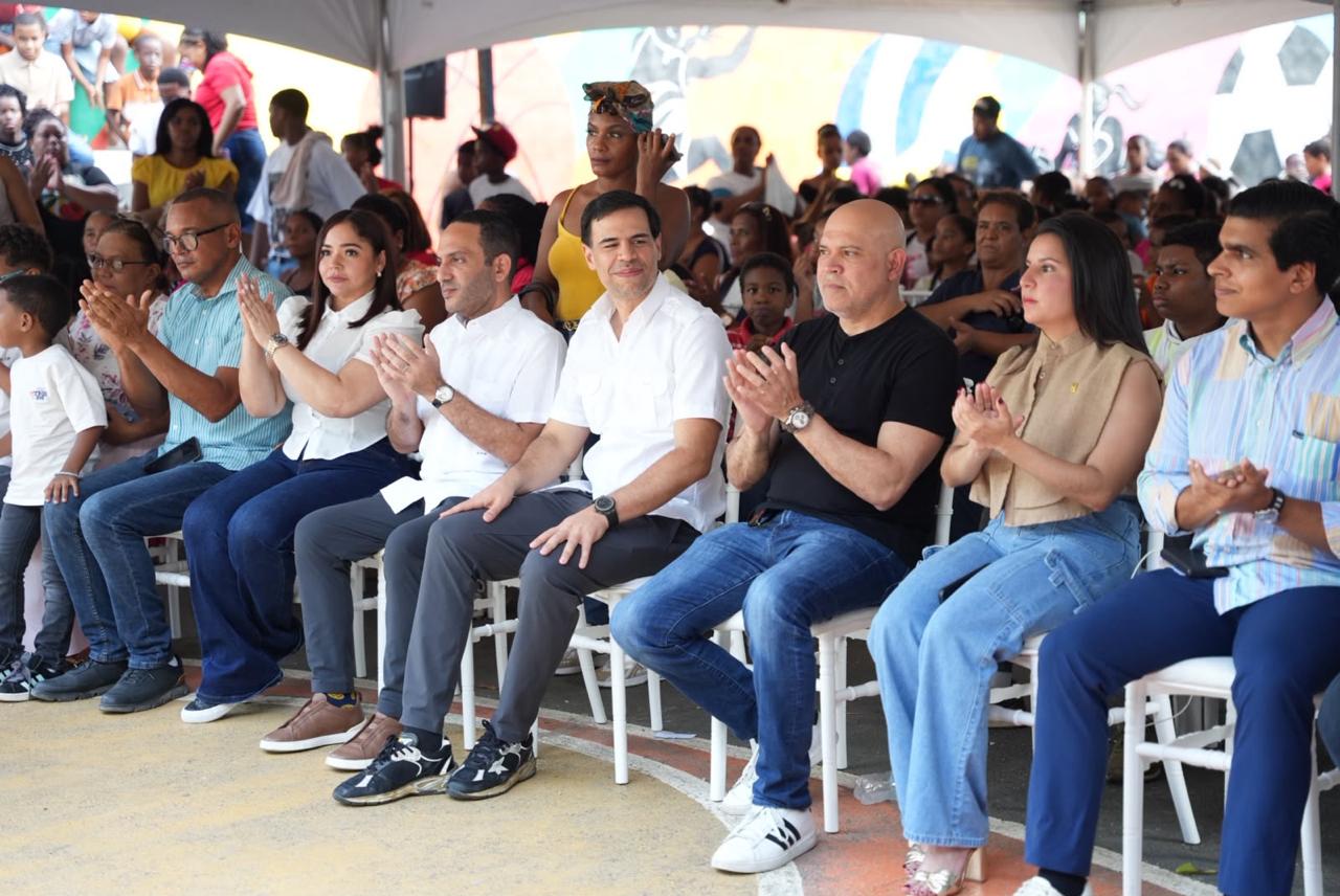 Ministerio de Cultura lleva la iniciativa “Tarde de Parque” a Los Girasoles, en el Distrito Nacional