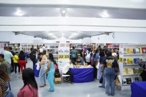 Gran asistencia marca el primer día de la Feria Internacional del Libro Santo Domingo 2026