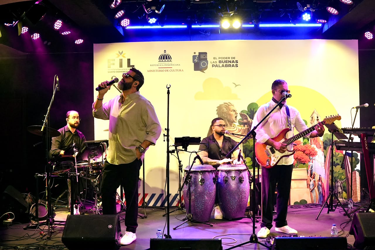 Dúo FrankOs lleva merengue y ritmos tropicales al Oasis Lúdico de la FILSD 2026