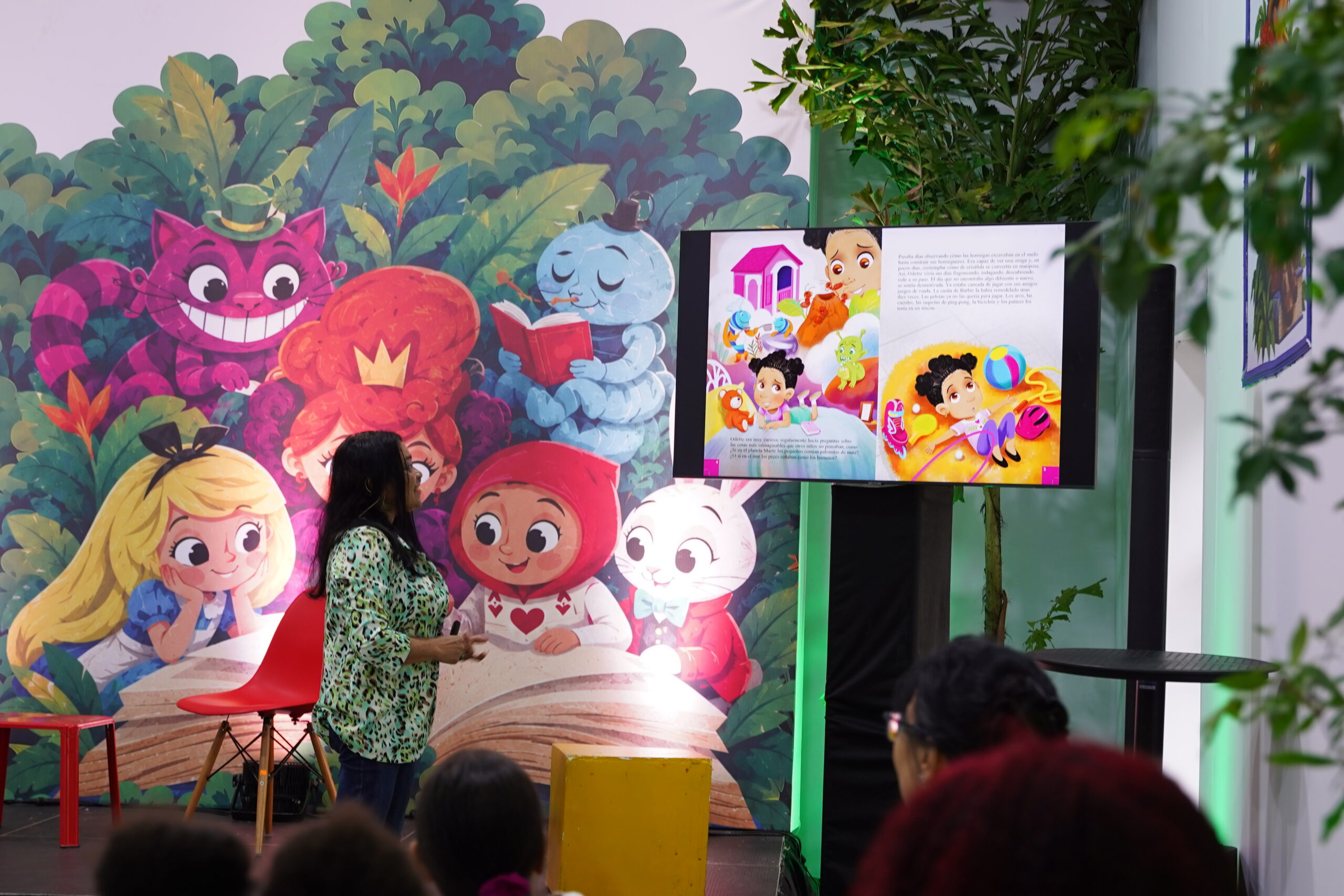 Cuentos, novelas y leyendas animan la Feria del Libro